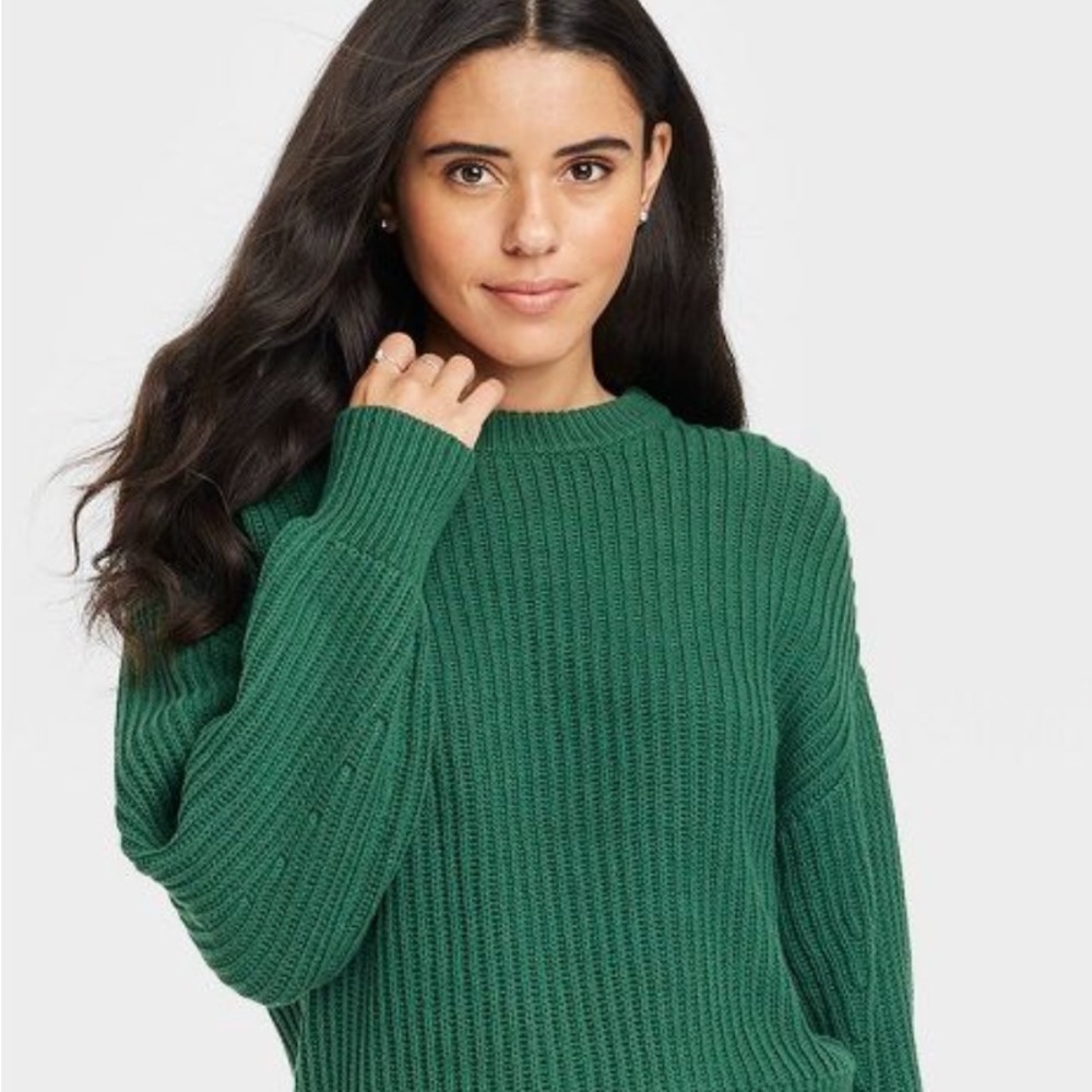 Women's Green Sweater